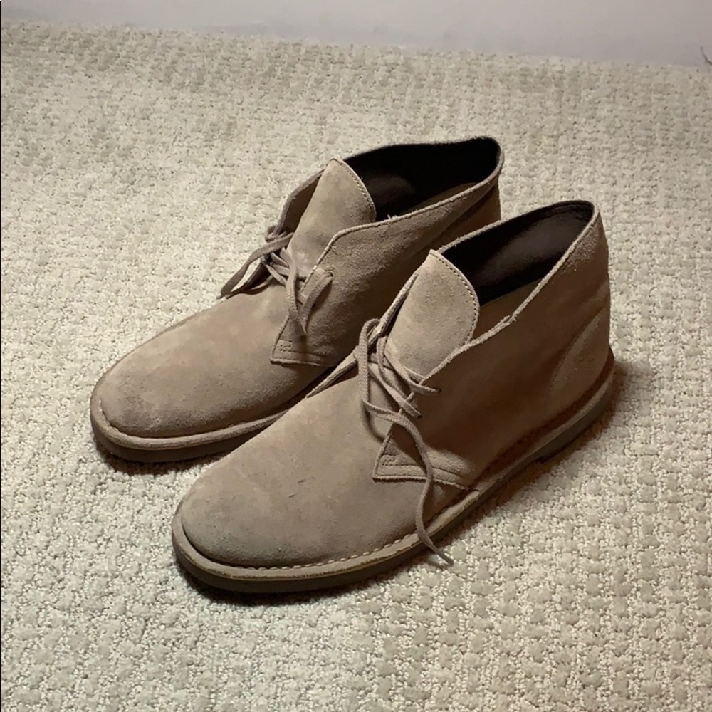 Clarks Bushacre 2 Desert Boot. Smoke-free home